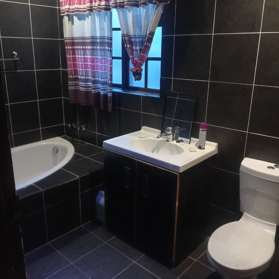 3 Bedroom Property for Sale in Heather Park Western Cape